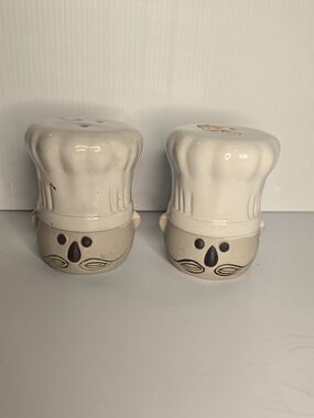 Chef Hat Ceramic Salt and Pepper Shakers - White